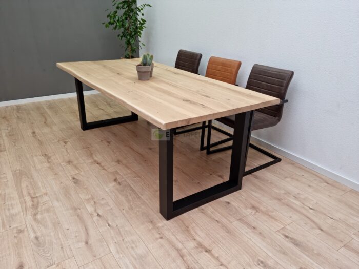 Eiken boomstam tafel met smalle U-Poten - Afbeelding 3