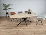 Eiken Ovale tafel met Twist Poot K4