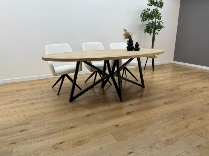 Eiken Ovale tafel met Vlinder Poot K4 - Afbeelding 2