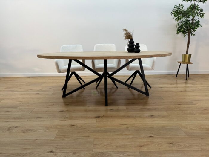 Eiken Ovale tafel met Vlinder Poot K4 - Afbeelding 3