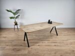 Eiken tafel afgeronde hoeken met Scissor-Poten